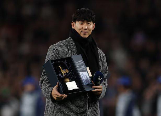 九游体育应用-重生股神冯义胜王小瑾